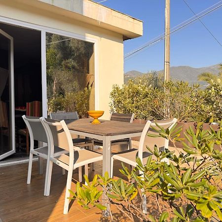 Casa Bisou Italia Wifi Et Parking Free Privato Villa Diano San Pietro Exteriör bild