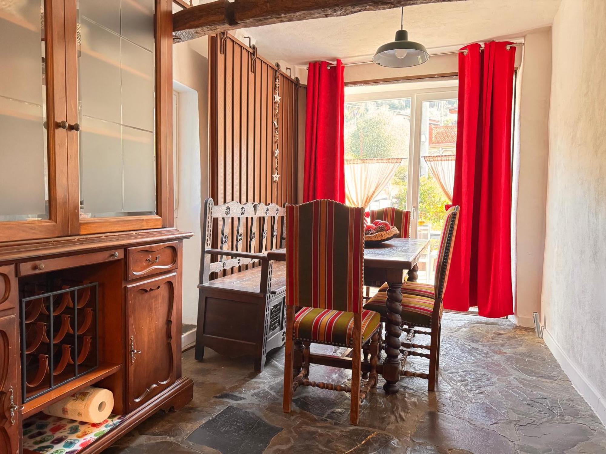 Casa Bisou Italia Wifi Et Parking Free Privato Villa Diano San Pietro Exteriör bild