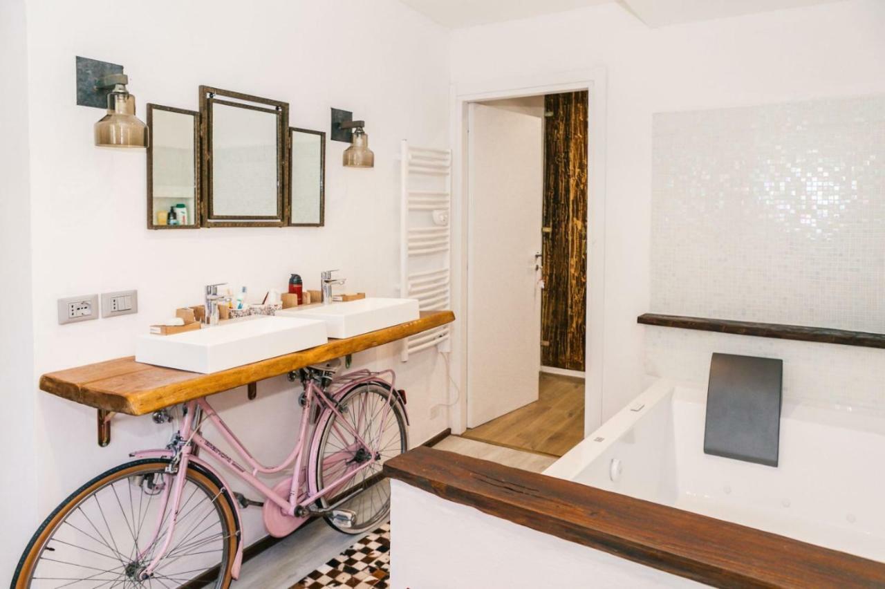 Casa Bisou Italia Wifi Et Parking Free Privato Villa Diano San Pietro Exteriör bild